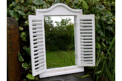 Speil med Vindusluker 60x40 cm , hemmetshjarta.no