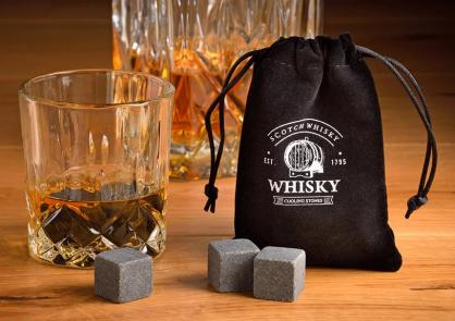 Luksus Whiskysett treboks 6 basaltstein 1 pose 1 glass (B/H/D) 18x10x16cm , hemmetshjarta.no
