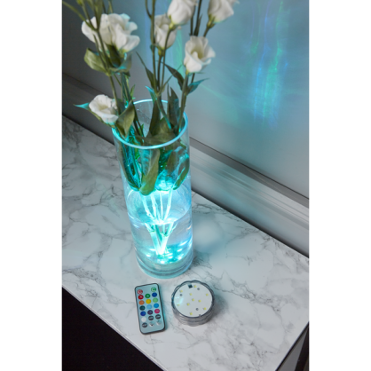 Vanntett dekorasjonspuck med LED-lys Fjernkontroll RGB (rd-grnn-bl) , hemmetshjarta.no