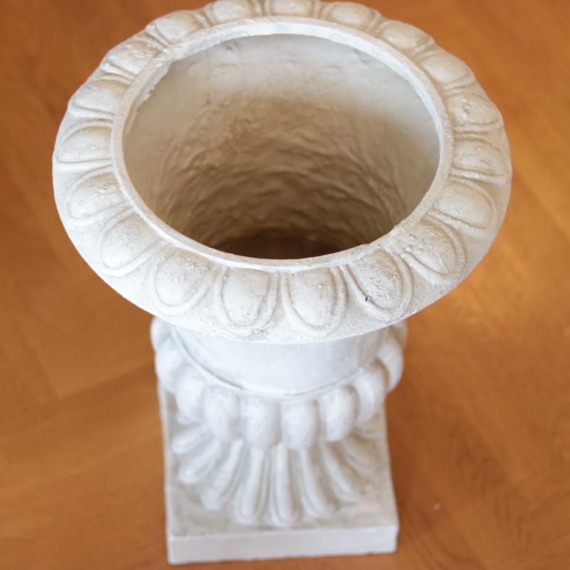 A Lot Dekoration - Blomsterpotte/krukke Pokal Antikk hvit - 45cm , hemmetshjarta.no