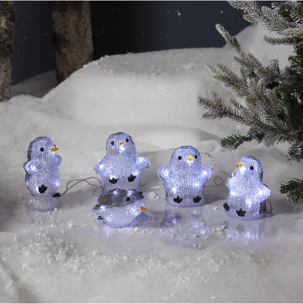 Utendrs dekorasjon JUL LED Crystalo 5 pingviner 12x9 , hemmetshjarta.no