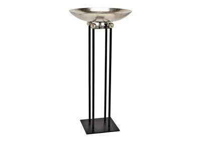 Pidestall med skl laget av metall slv sort (B/H/D) 49x98x49cm , hemmetshjarta.no